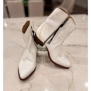 Free People New Frontier Boots Sz 7.5 Cowboy Western White Patent Leather